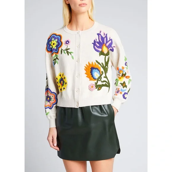 Alice + Olivia Lelia Floral Embroidered Cardigan Sweater Top - Picture 5 of 16